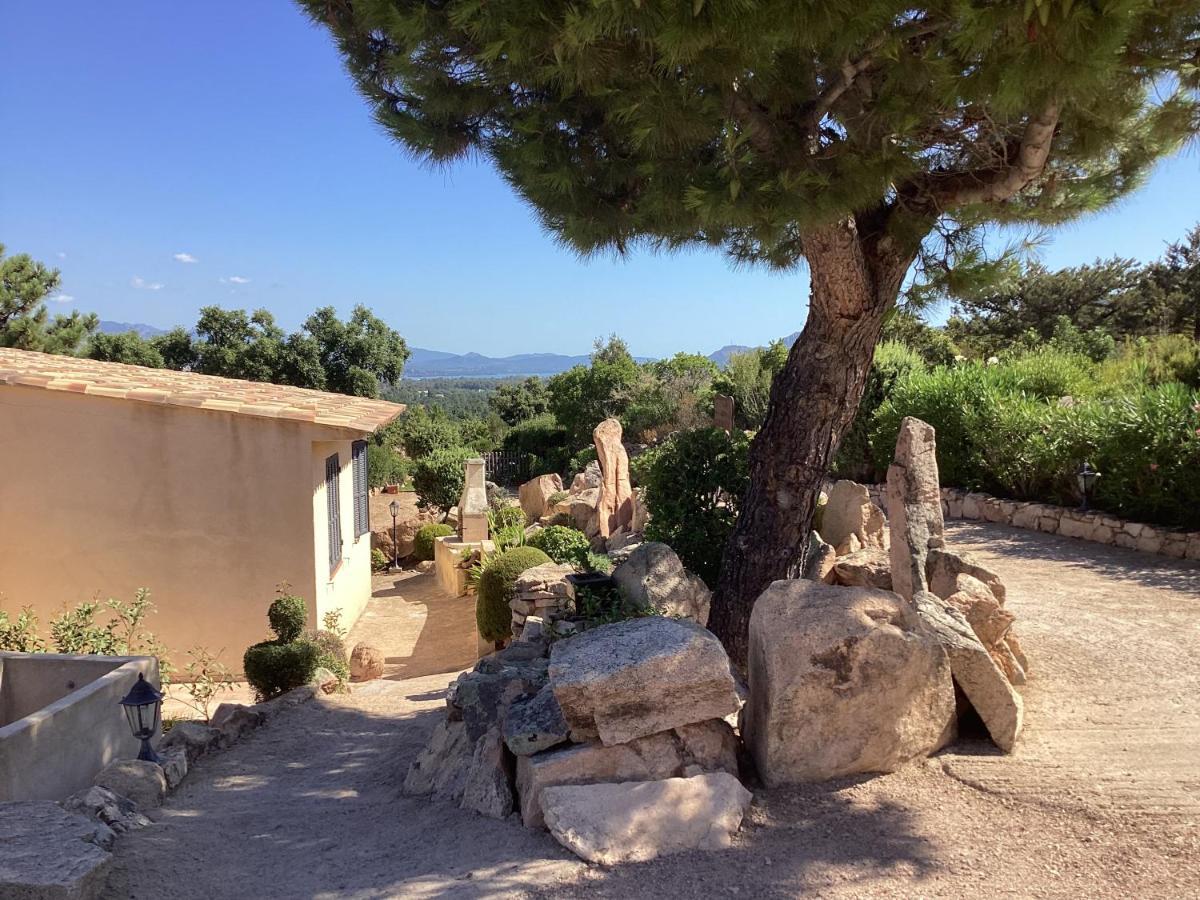 ホテル Fiori Di Santa Giulia ポルトヴェッキオ エクステリア 写真